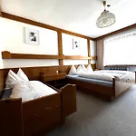 Fruehstueckspension-appartementhaus Wasserer Pensionat