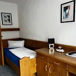 Pensionat Fruehstueckspension-appartementhaus Wasserer