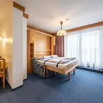 Fruehstueckspension-appartementhaus Wasserer Pensionat 4*