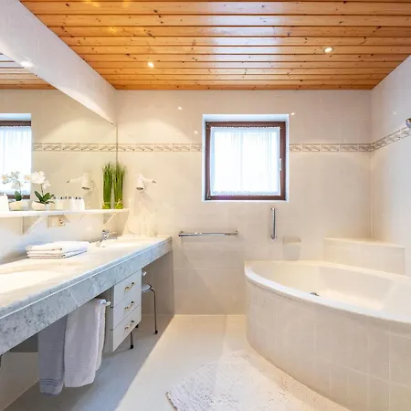 Πανσιόν Fruehstueckspension-appartementhaus Wasserer Bad Kleinkirchheim