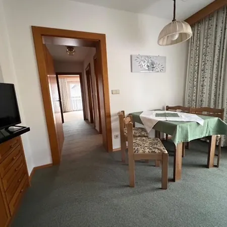 Fruehstueckspension-appartementhaus Wasserer 4*