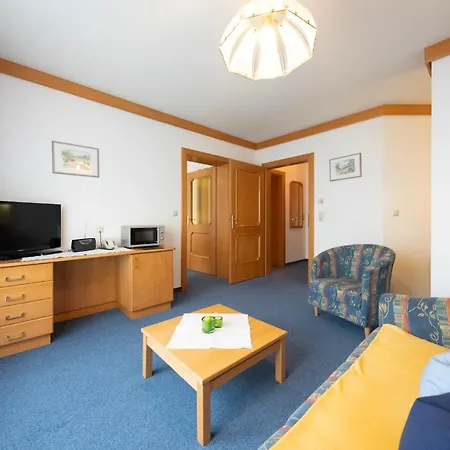 Pensionat Fruehstueckspension-appartementhaus Wasserer 4*