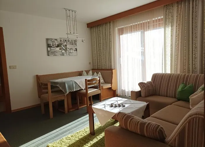 Fruehstueckspension-appartementhaus Wasserer Гостьовий будинок 4*