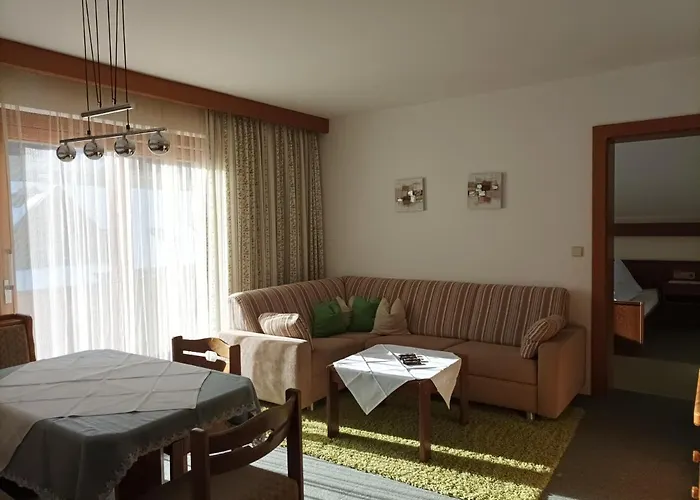 Fruehstueckspension-appartementhaus Wasserer Гостьовий будинок 4*