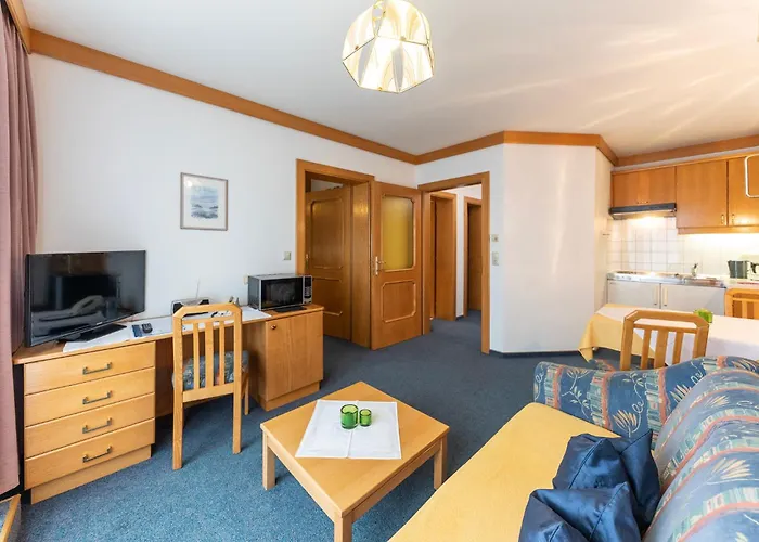 Гостьовий будинок Fruehstueckspension-appartementhaus Wasserer Бад-Кляйнкірхгайм