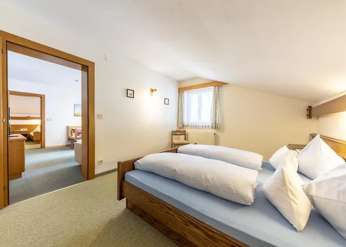 Fruehstueckspension-appartementhaus Wasserer Гостьовий будинок 4*