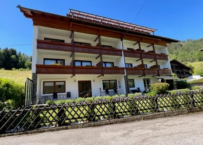 Гостьовий будинок Fruehstueckspension-appartementhaus Wasserer 4*