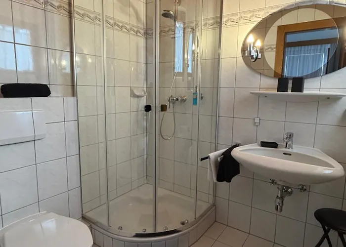 Гостьовий будинок Fruehstueckspension-appartementhaus Wasserer 4*