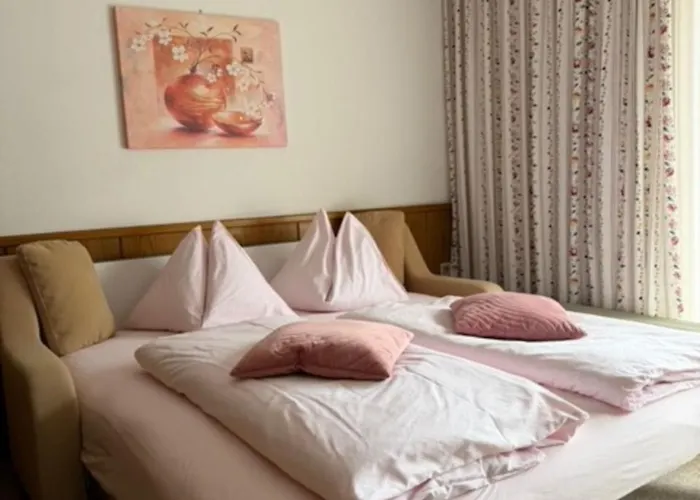 Гостьовий будинок Fruehstueckspension-appartementhaus Wasserer 4*