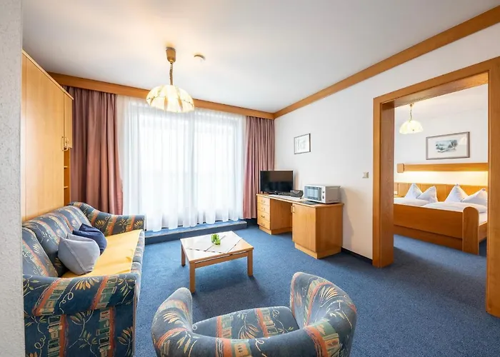 Гостьовий будинок Fruehstueckspension-appartementhaus Wasserer Бад-Кляйнкірхгайм